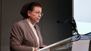 Μενδώνη: Το έργο του αναβατόριου στη Μονεμβασιά προχωρά με πλήρη συμμόρφωση στην αρχαιολογική  νομοθεσία