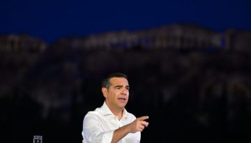 Μήνυμα Τσίπρα στους υποψηφίους των Πανελληνίων: «Είναι μια μόνο από τις πολλές μάχες που θα αντιμετωπίσετε στη ζωή»