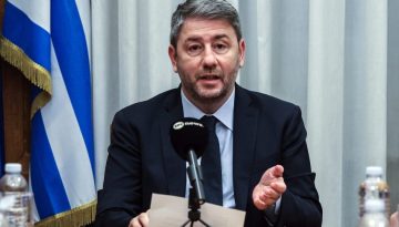 Μήνυση Ανδρουλάκη σε Άδωνη για συκοφαντική δυσφήμιση και εξύβριση