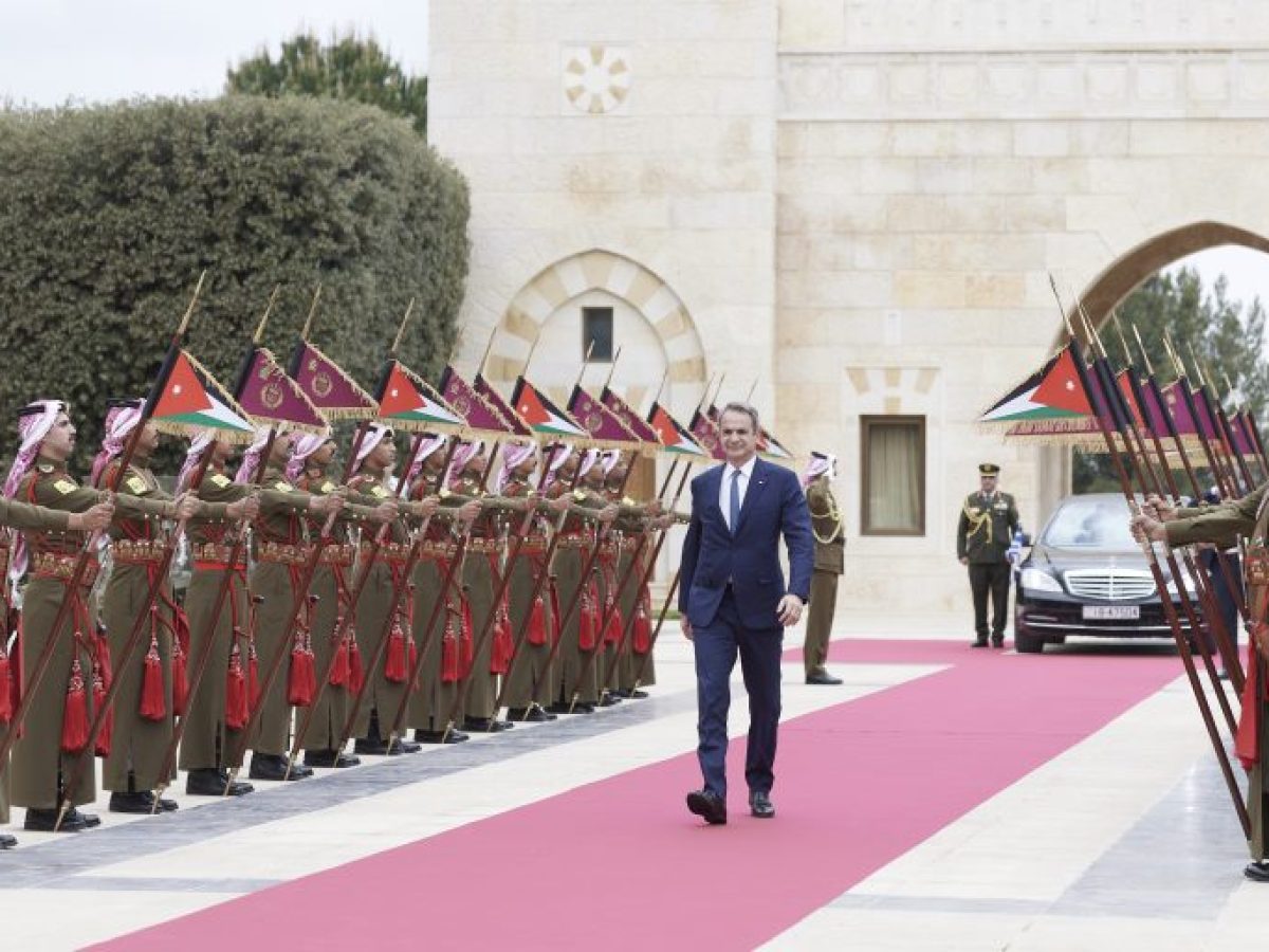 Μητσοτάκης από Αμμάν: Επιστροφή στο καθεστώς σταθερότητας στα Στενά του Ορμούζ