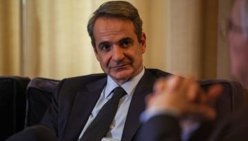 Μητσοτάκης: Περήφανος για την υπέρογκες στρατιωτικές δαπάνες – «Συνεισφέρουμε στο ΝΑΤΟ συνεισφέρουμε και στην ΕΕ»