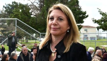 «ΜΑΣ ΤΡΕΜΟΥΝ!» Η Καρυστιανού καλεί σε πολιτική αντεπίθεση – «Θα στείλουν φυτευτούς»