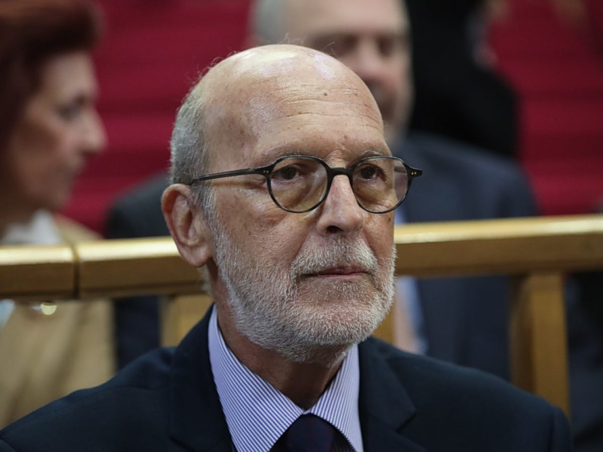 &Nu;έ&alpha; &Alpha;&rho;&iota;&sigma;&tau;&epsilon;&rho;ά: &Epsilon;&kappa;&delta;ή&lambda;&omega;&sigma;&eta; &gamma;&iota;&alpha; &tau;&iota;&sigmaf; &upsilon;&pi;&omicron;&kappa;&lambda;&omicron;&pi;έ&sigmaf; &mu;&epsilon; &beta;&alpha;&rho;&iota;έ&sigmaf; &alpha;&iota;&chi;&mu;έ&sigmaf;