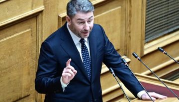 Νέα επίθεση Ανδρουλάκη κατά της Κυβέρνησης και του Προέδρου της Βουλής
