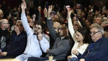 Νέα Αριστερά: Ο τελευταίος να κλείσει την πόρτα – Αποχωρούν Χαρίτσης, Αχτσιόγλου και πέντε ακόμη βουλευτές