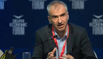 Νίκος Μαραντζίδης: «Από σκαιός αντικομμουνιστής αναβαθμίστηκα σε Τζέιμς Μποντ» – Η απάντηση στο δημοσίευμα ότι είναι πράκ