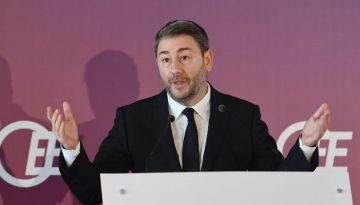 Νίκος Ανδρουλάκης κατά κυβέρνησης: «Μπαλώματα αντί για λύσεις, επικοινωνία αντί για πολιτική»