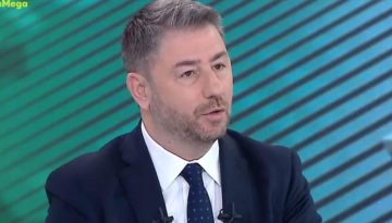 Νίκος Ανδρουλάκης στο TikTok: «Η καλύτερη ευχή για τη μητέρα είναι η ίση αμοιβή»