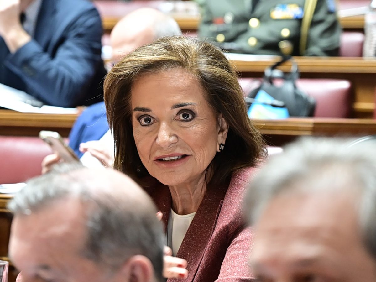 Ντόρα Μπακογιάννη: Aν έχω μετανιώσει κάτι στη ζωή μου, είναι ότι δεν έκανα άλλα δύο παιδιά