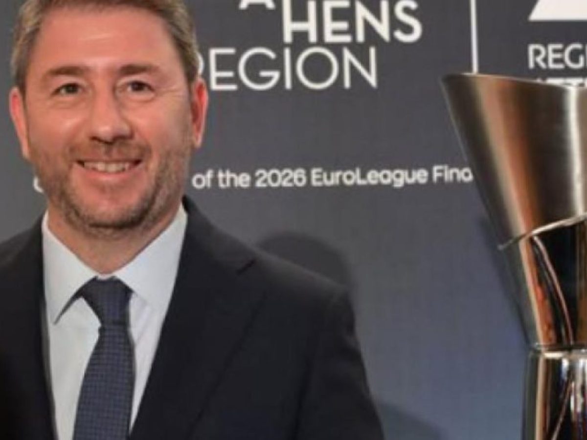&Omicron; &Alpha;&nu;&delta;&rho;&omicron;&upsilon;&lambda;ά&kappa;&eta;&sigmaf; &sigma;&tau;&omicron; &gamma;&kappa;&alpha;&lambda;ά &tau;&eta;&sigmaf; Euroleague &epsilon;&nu;ό&psi;&epsilon;&iota; &tau;&omicron;&upsilon; Final Four &tau;&eta;&sigmaf; &Alpha;&theta;ή&nu;&alpha;&sigmaf;
