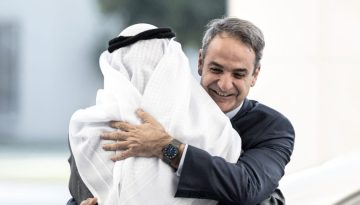 Ο Κυριάκος Μητσοτάκης συναντήθηκε με τον πρόεδρο των Ηνωμένων Αραβικών Εμιράτων – Επιβεβαιώθηκε η ισχυρή στρατηγική σχέση
