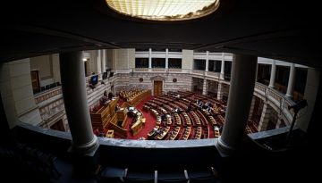 Ο λόγοι που οδήγησαν τον Οζγκιούρ στην ανεξαρτητοποίηση – Τι λένε στη Νέα Αριστερά για την απόφαση του βουλευτή