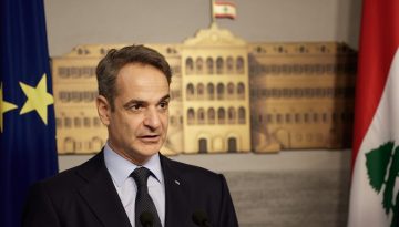 Ο Μητσοτάκης καταδικάζει τις επιθέσεις του Ιράν στα ΗΑΕ