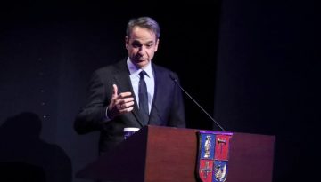 Ο Μητσοτάκης στο Κολλέγιο Αθηνών: Οι τέσσερις προκλήσεις για την εκπαίδευση – «Ο,τι δεν αλλάζει φθίνει»