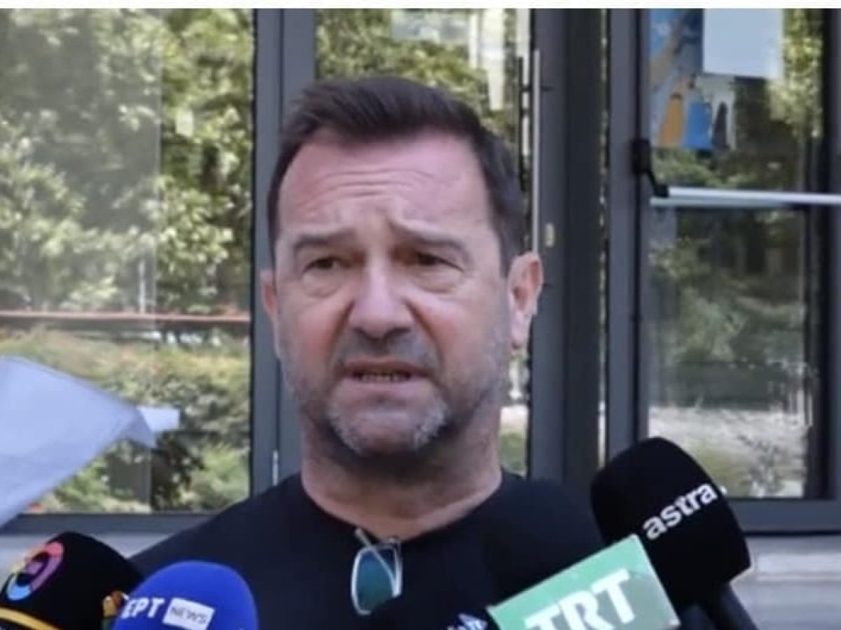 Ο Πλακιάς απάντησε με… «σπασίμπα» στον Αυγερινό (της Καρυστιανού): Αν είναι να ταλαιπωρηθείς, ρώτα με λίγο πρώτα…