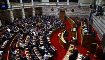 ΟΠΕΚΕΠΕ: Το ΠΑΣΟΚ ζητά Προανακριτική για Λιβανό και Αραμπατζή