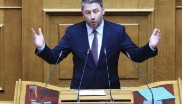 Οργή Ανδρουλάκη για τον φάκελο της ΕΥΠ