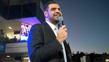 Π. Μαρινάκης: Νέα λεωφορεία, 150 ευρώ στις οικογένειες και βαρέα στους υγειονομικούς
