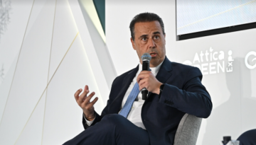 Παπασταύρου: Νέα χωροταξικά πλαίσια για τουρισμό, βιομηχανία και ΑΠΕ