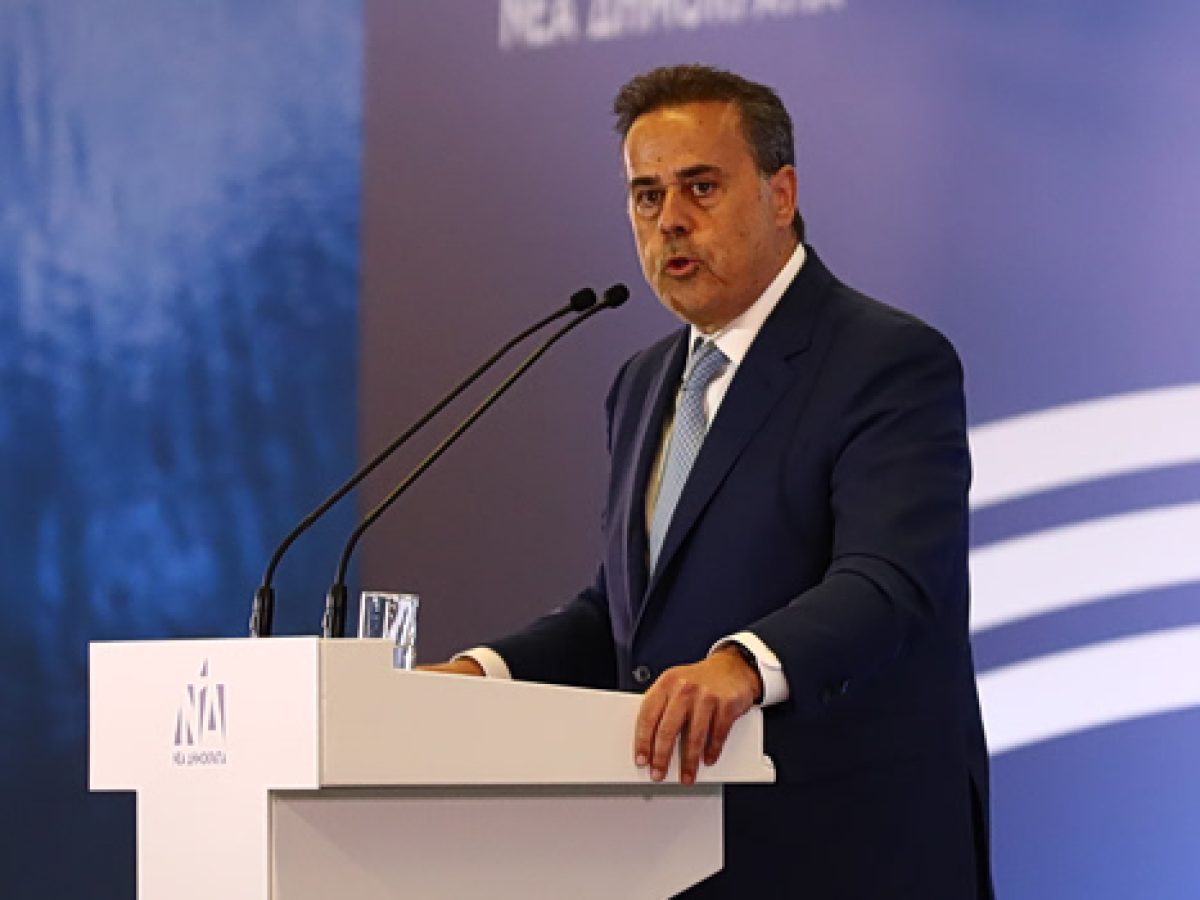 Παπασταύρου: Όσο συνεχίζεται η κρίση η κυβέρνηση δεν θα αφήσει κανέναν πίσω