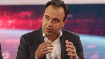 Παπαστεργίου: Νέο πλαίσιο για την πρόσβαση των ανηλίκων στα social media – Το νομοσχέδιο ήδη έχει πάει στην Ευρώπη