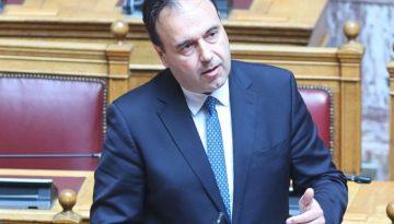 Παπαστεργίου: Σε 5 λεπτά το ποινικό μητρώο για τους μισούς Έλληνες