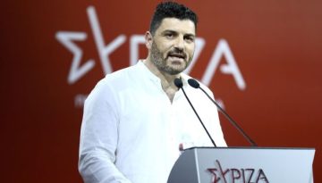 Παραιτήθηκε και από μέλος του ΣΥΡΙΖΑ ο Διονύσης Τεμπονέρας, θα υπογράψει την ιδρυτική διακήρυξη του κόμματος Τσίπρα