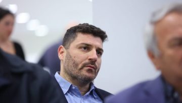 Παραιτήθηκε και ο Τεμπονέρας από τον ΣΥΡΙΖΑ