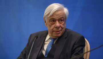 Παυλόπουλος: «Το Σύνταγμα δεν είναι πεδίο εντυπώσεων – Θεσπίζεται για να εφαρμόζεται στο ακέραιο»