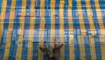 Περισσότεροι δικαιούχοι και υψηλότερες επιδοτήσεις στο νέο «Ανακαινίζω»