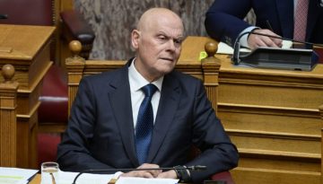 Πέθανε ο υφυπουργός Περιβάλλοντος Νίκος Ταγαράς