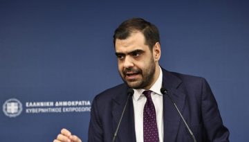«Πυρά» Μαρινάκη σε Τσίπρα: Είναι ένας περιφερόμενος κίνδυνος για τη χώρα, έκλεισε τις τράπεζες και τώρα θέλει να τις εξυγ