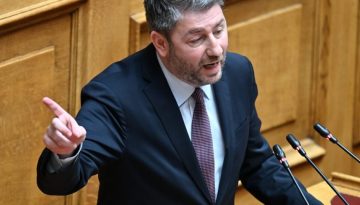 Πυρά Ανδρουλάκη κατά κυβέρνησης: Η γαλάζια συμμορία καταλήστεψε τον ΟΠΕΚΕΠΕ