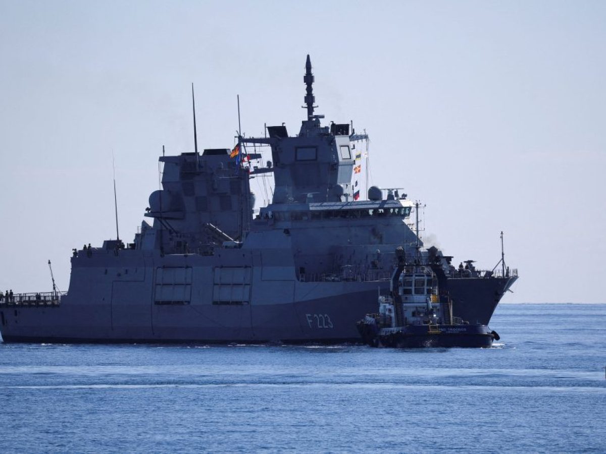 Πώς θα φτάσει η «Ύδρα» στα Στενά του Ορμούζ – Τα σενάρια αποστολής
