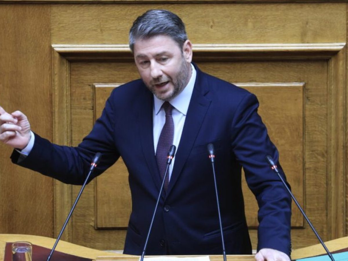 Πόθεν έσχες: Ο λογιστής του Νίκου Ανδρουλάκη ξέχασε να δηλώσει καταθέσεις ενός εκατομμυρίου στο εξωτερικό