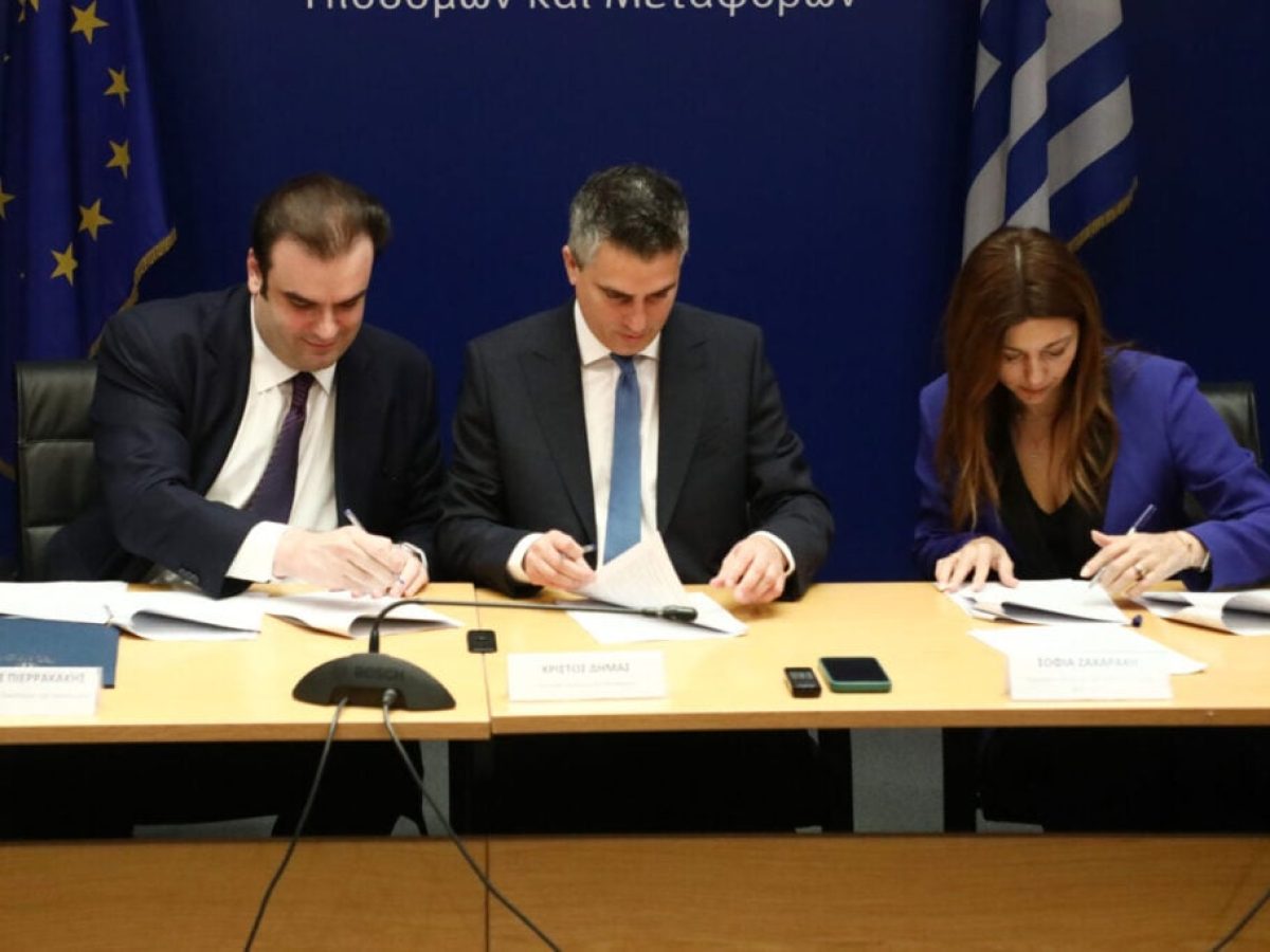 Πρόγραμμα «Μαριέττα Γιαννάκου»: Επεσαν οι υπογραφές για την ανακαίνιση ακόμη 238 σχολικών κτιρίων