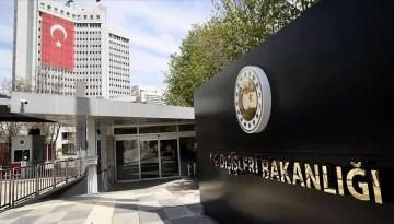 Προκλητική επίθεση του τουρκικού ΥΠΕΞ κατά Ελλάδας για τη Γενοκτονία των Ποντίων: «Διαστρεβλώνετε την ιστορία»