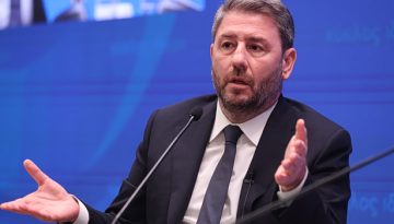 ΠΑΣΟΚ: Οι διαρροές για τις υποκλοπές, ο φάκελος Ανδρουλάκη και τα αναπάντητα ερωτήματα