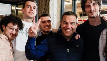 ΠΑΣΟΚ και στρατόπεδο Τσίπρα σε τροχιά σύγκρουσης για τη ΝΔ και την Κεντροαριστερά
