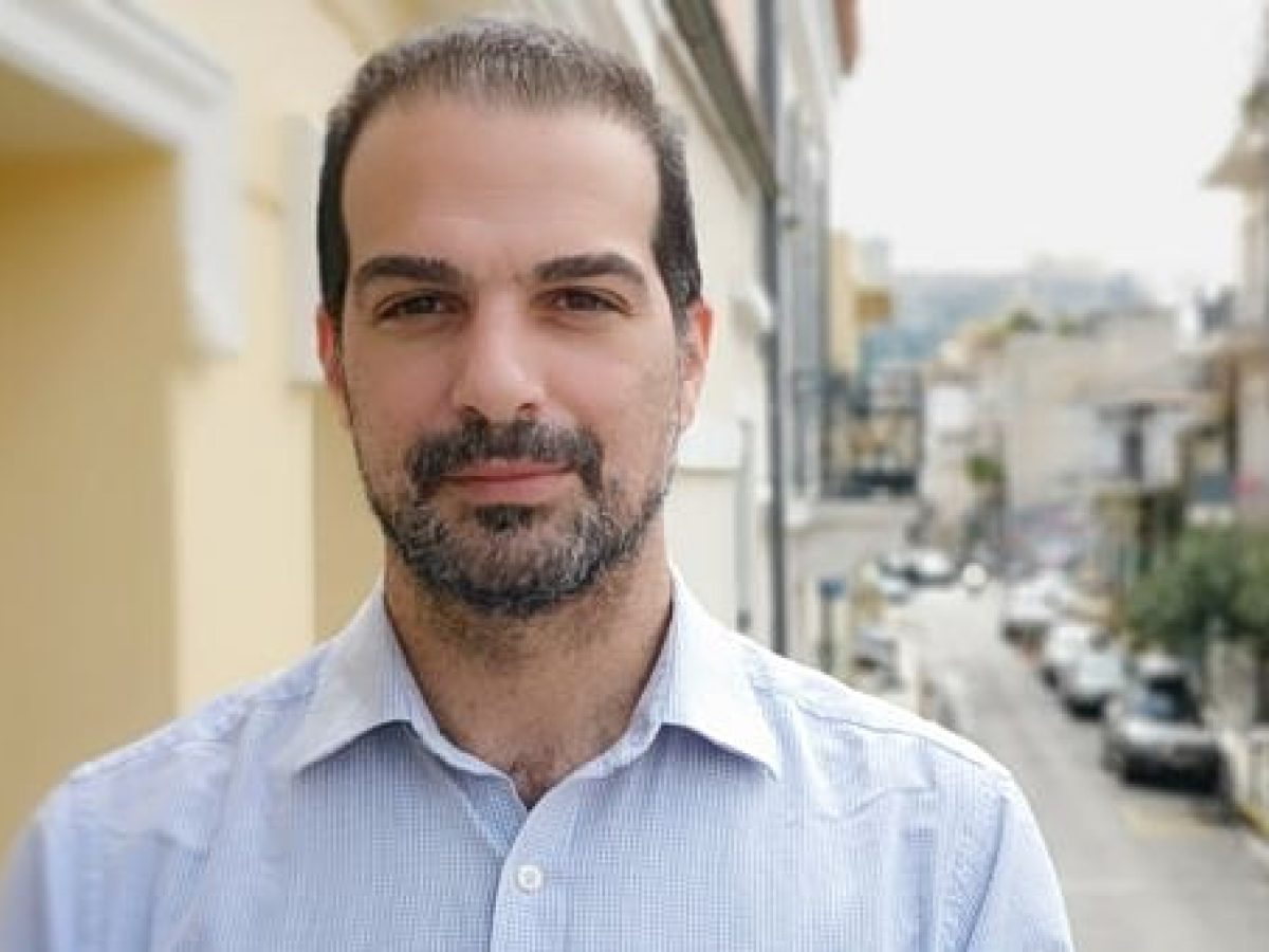 Σακελλαρίδης: Η συζήτηση για το 2015, το καλύτερο δώρο στη ΝΔ – Να μειωθεί η έμμεση φορολογία και να φορολογηθούν οι πλού