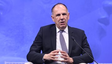 Σε πρώτο πλάνο τα Δυτικά Βαλκάνια – Σε Βρυξέλλες και Μπρατισλάβα προσεχώς ο Γεραπετρίτης