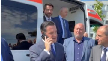 Συγκίνηση Άδωνι: Φτωχή αγρότισσα δώρισε ασθενοφόρο στο ΓΝ ΒΕΡΟΙΑΣ