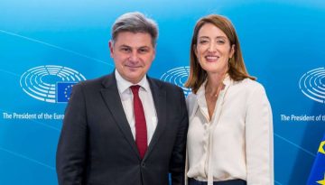 Συνάντηση  Φαραντούρη – Μέτσολα με φόντο τα ελληνικά εθνικά θέματα