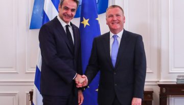 Συνάντηση Μητσοτάκη – McGrath: Στο επίκεντρο οι συστάσεις και βελτιώσεις στο Κράτος Δικαίου στην Ελλάδα