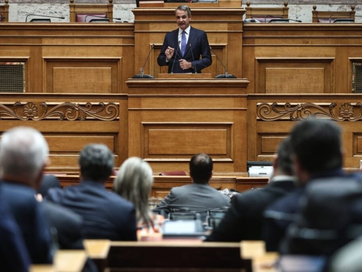 Συνεδριάζει η ΚΟ της ΝΔ: Ο Μητσοτάκης δίνει τον τόνο για τη Συνταγματική Αναθεώρηση