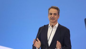 Συνέδριο ΝΔ με άρωμα εκλογών: Το μήνυμα Μητσοτάκη και οι τοποθετήσεις Γεωργιάδη – Δένδια μετά τα «καρφιά» για τη «φανέλα»