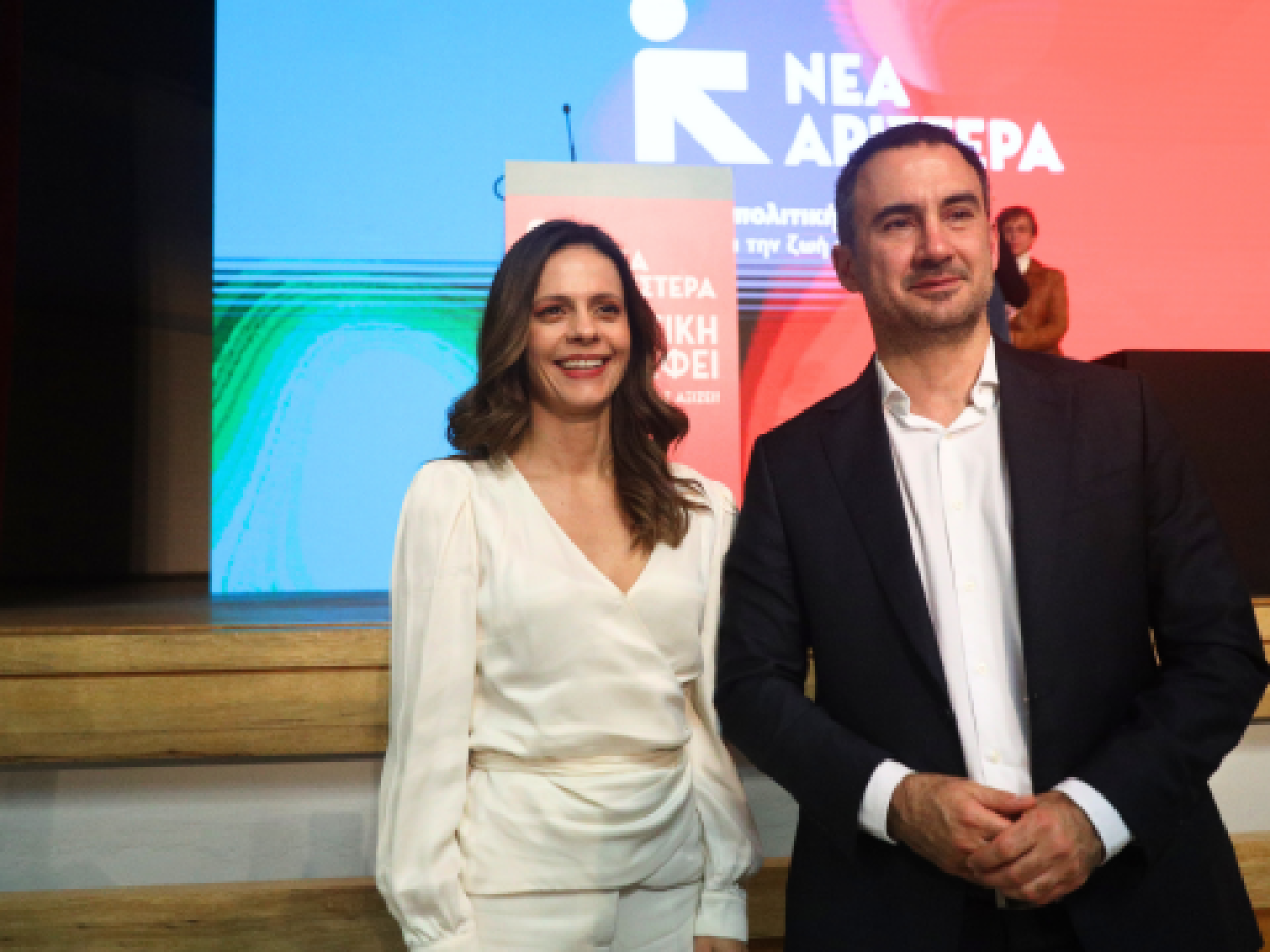 &Sigma;&Upsilon;&Rho;&Iota;&Zeta;&Alpha; &ndash; &Nu;έ&alpha; &Alpha;&rho;&iota;&sigma;&tau;&epsilon;&rho;ά: &Pi;&omicron;&iota;&omicron;&iota; &beta;&omicron;&upsilon;&lambda;&epsilon;&upsilon;&tau;έ&sigmaf; &alpha;&nu;&omicron;ί&gamma;&omicron;&upsilon;&nu; &tau;&eta;&nu; &pi;ό&rho;&tau;&alpha; &tau;&eta;&sigmaf; &epsilon;&xi;ό&delta;&omicron;&upsilon; &tau;&omega;&nu; &delta;ύ&omicron; &kappa;&omicron;&mu;&mu;ά&tau;&omega;&nu; &mu;&epsilon; &pi;&rho;&omicron;&omicron;&rho;&iota;&sigma;&mu;ό &tau;&omicron;&nu; &Tau;&sigma;ί&pi;&rho;&alpha;
