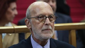 ΣΥΡΙΖΑ για αποκάλυψη in: Ο Τζαβέλλας αθώωσε τον εαυτό του, τεκμηριώνεται η καταπάτηση του κράτους δικαίου