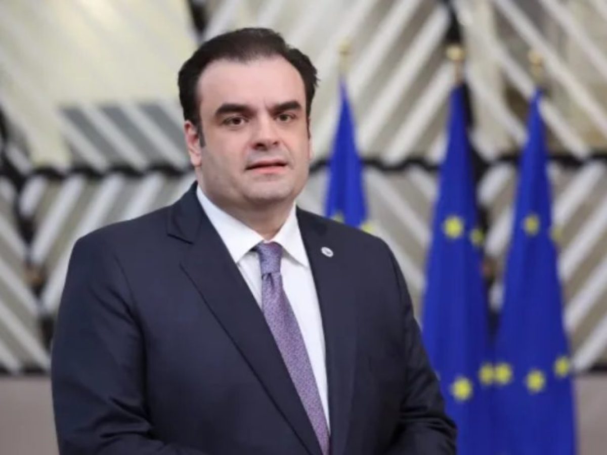 «Σκληρό ροκ» Πιερρακάκη κατά Τσίπρα: «Άκουσα ρητορική του… προχθές»
