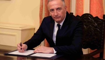 Στ. Καλαφάτης: Τι δήλωσε για την παραγωγή φαρμάκων για σοβαρές παθήσεις